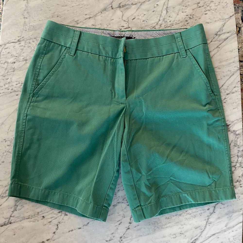 NWT J Crew 9" Chino Shorts, Green